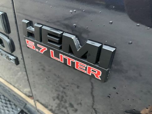 Used 2019 RAM 1500 Express w/ Wheel & Sound Group image 10