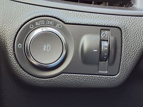 Used 2017 Buick Envision Premium image 16