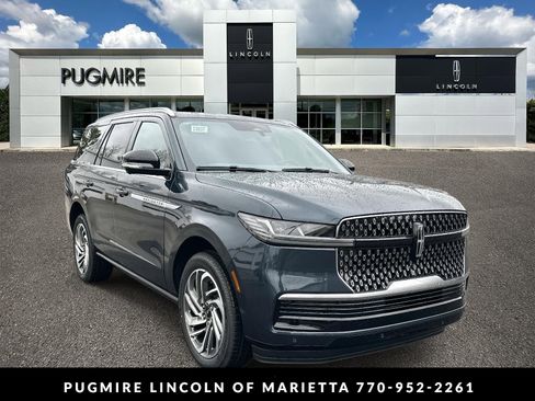 New 2026 Lincoln Navigator Reserve AWD/4WD image 1