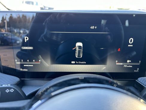 New 2025 Nissan Kicks SR w/ Illumination Package image 15