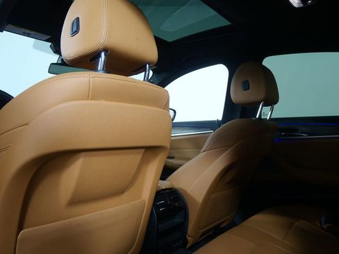 Used 2023 BMW 540i w/ M Sport Package RWD image 15