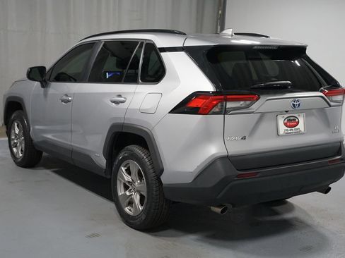 Certified 2024 Toyota RAV4 LE AWD/4WD image 6