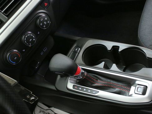 Used 2024 Chevrolet Trax RS w/ Driver Confidence Package image 20