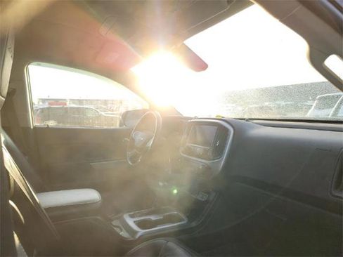 Used 2019 Chevrolet Colorado ZR2 image 6