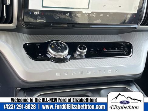 New 2025 Ford Expedition Max Active image 27
