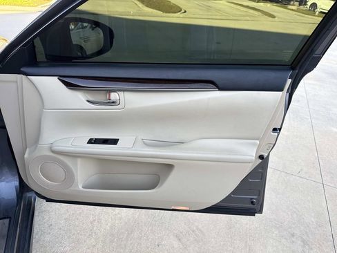 Used 2015 Lexus ES 350 image 14