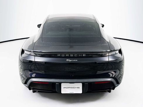 Certified 2025 Porsche Taycan image 10
