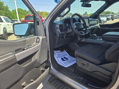 Used 2025 Ford F150 XLT w/ Equipment Group 302A MID AWD/4WD image 6