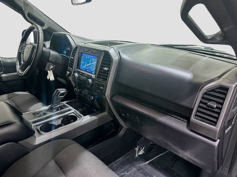 Used 2019 Ford F150 XLT w/ Equipment Group 302A Luxury RWD image 29