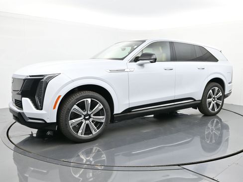 New 2026 Cadillac Escalade IQ Luxury 2 image 2