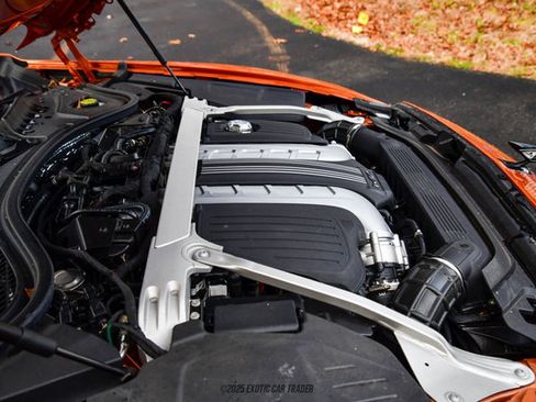 Used 2024 Bentley Flying Spur W12 image 17