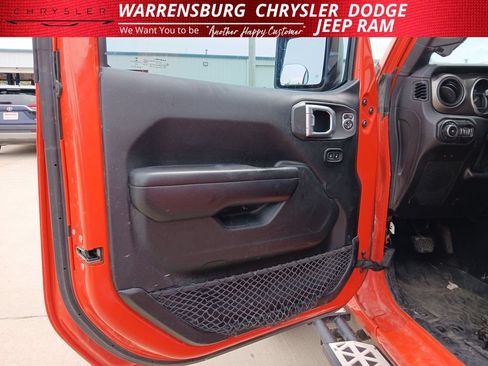 Used 2018 Jeep Wrangler Unlimited Sport S AWD/4WD image 11