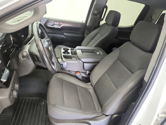 Used 2023 Chevrolet Silverado 1500 LT AWD/4WD image 15