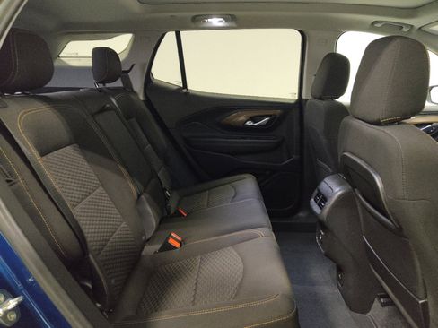 Used 2020 GMC Terrain SLE w/ Driver Convenience Package FWD image 19