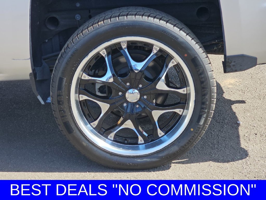 Used 2017 Chevrolet Silverado 1500 LT w/ All Star Edition RWD image 36