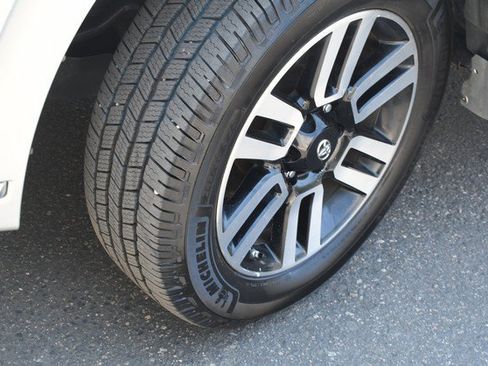 Used 2014 Toyota 4Runner Limited AWD/4WD image 11