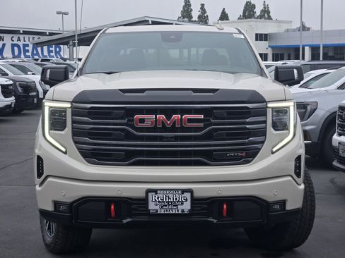 New 2026 GMC Sierra 1500 AT4 image 2