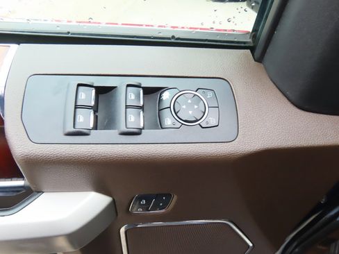 Used 2015 Ford F150 King Ranch w/ Equipment Group 601A Luxury image 25