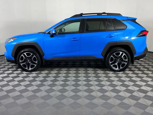 Used 2019 Toyota RAV4 Adventure image 5