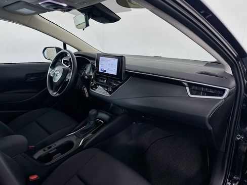 Certified 2025 Toyota Corolla LE FWD image 27