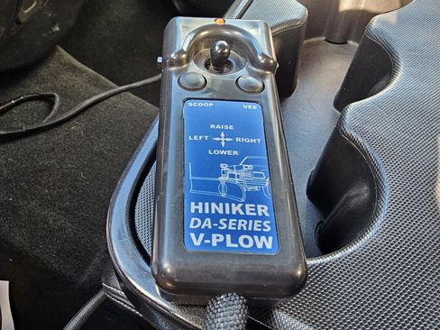 Used 2018 Chevrolet Silverado 2500 LT w/ LT Convenience Package image 14