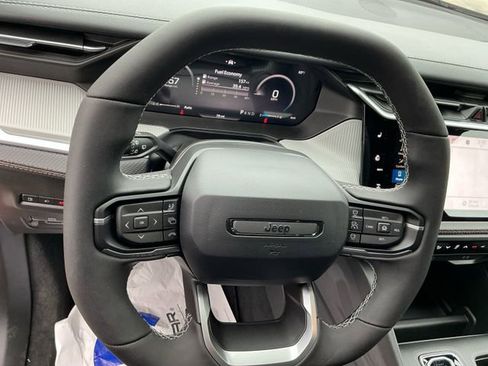 New 2026 Jeep Cherokee Limited AWD/4WD image 26