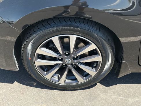 Certified 2016 Nissan Altima 2.5 SL w/ 2.5 Technology Package FWD image 8