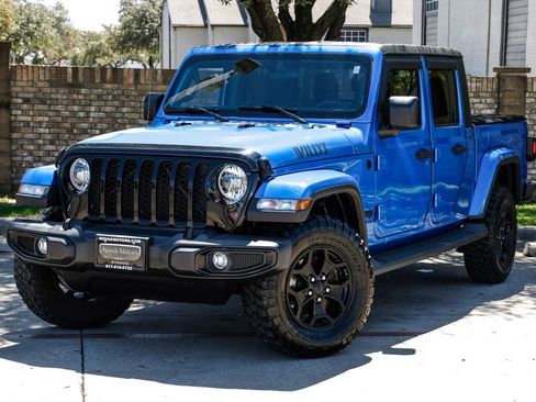 Used 2021 Jeep Gladiator Sport AWD/4WD image 11
