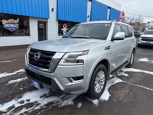 Used 2022 Nissan Armada SV w/ Cargo Package image 2