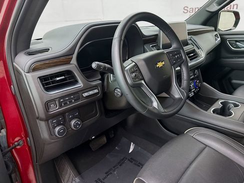 Used 2024 Chevrolet Suburban Premier AWD/4WD image 11