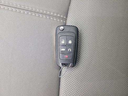 Used 2015 Chevrolet Impala LTZ FWD image 32
