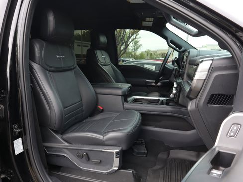 Used 2026 Ford F250 Platinum AWD/4WD image 30