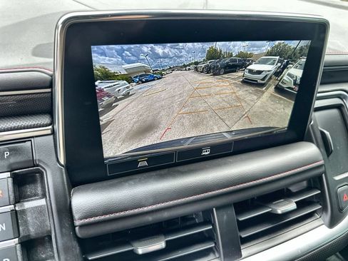 Used 2021 Chevrolet Tahoe RST AWD/4WD image 29