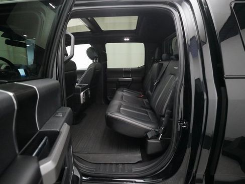 Used 2019 Ford F150 Platinum w/ Equipment Group 701A Luxury image 10