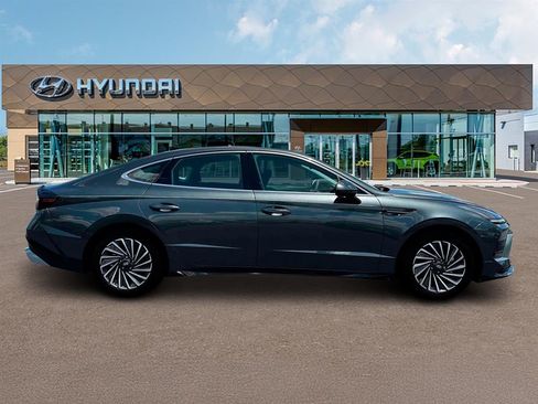New 2025 Hyundai Sonata SEL image 10