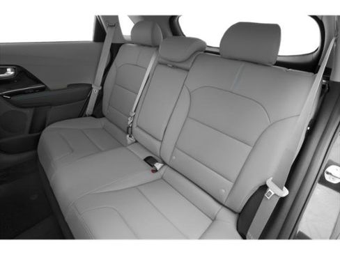 Used 2020 Kia Niro Touring image 16