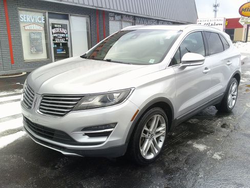 Used 2016 Lincoln MKC Reserve w/ Lincoln MKC Climate Package image 12