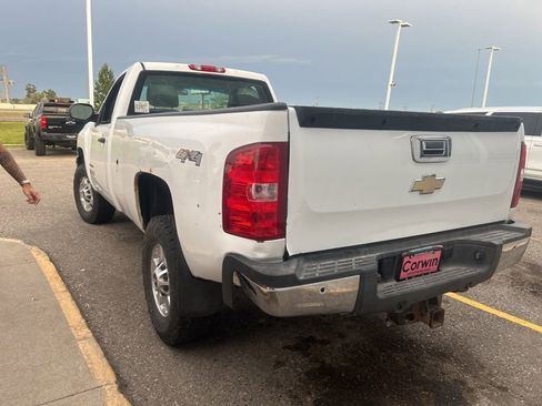 Used 2013 Chevrolet Silverado 2500 W/T w/ Snow Plow Prep Package image 3