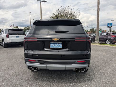 Certified 2024 Chevrolet Traverse LT FWD image 4