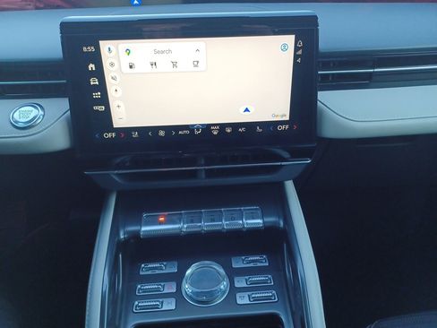 Used 2024 Lincoln Nautilus Reserve image 9