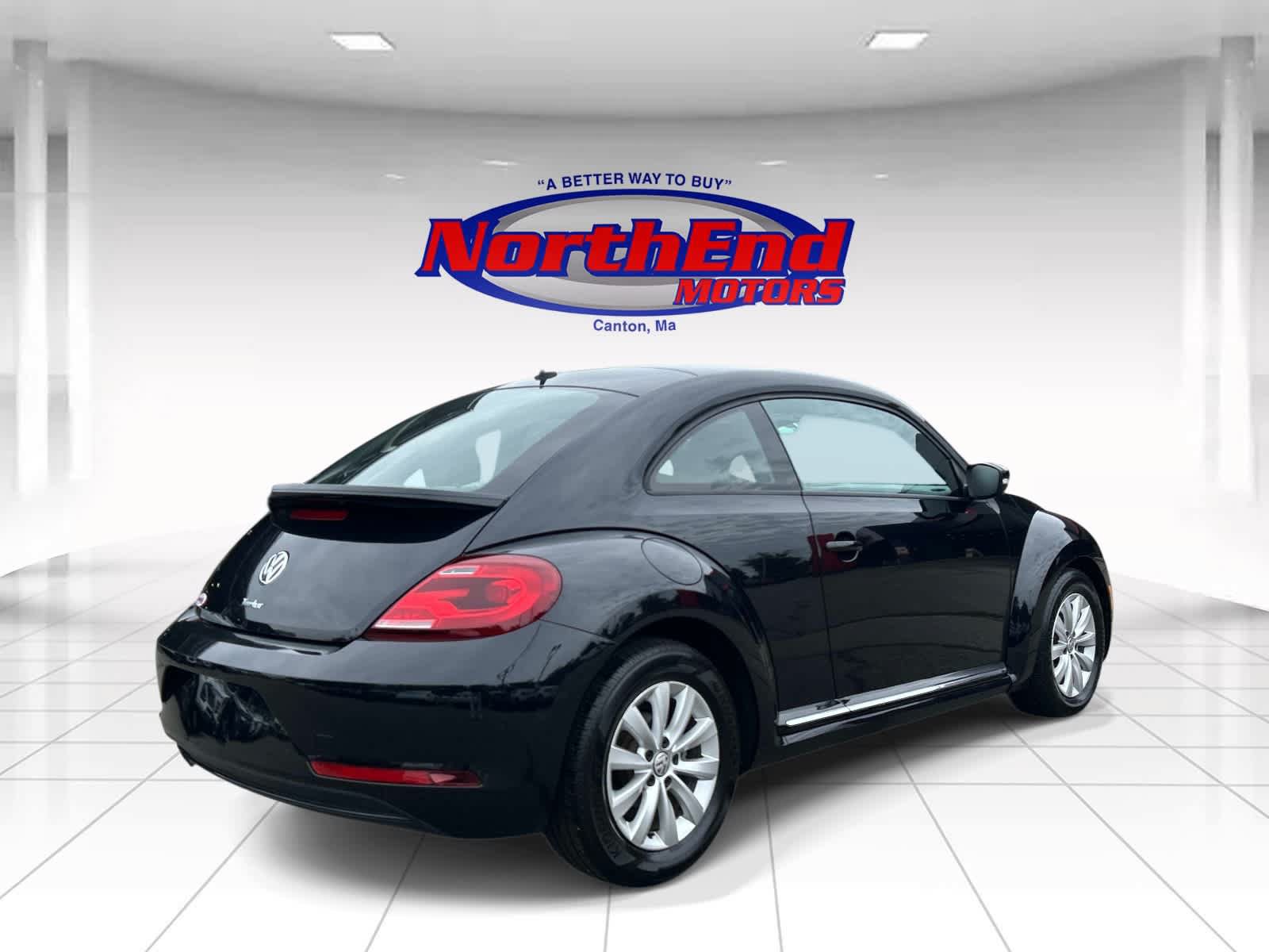 Used 2019 Volkswagen Beetle 2.0T S FWD image 3