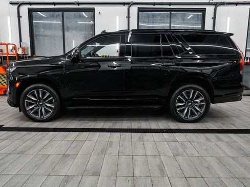 Used 2024 Cadillac Escalade Sport image 4