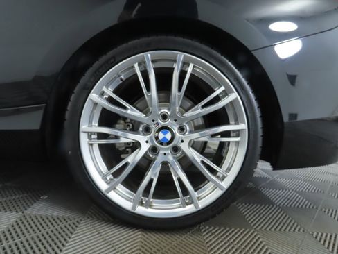 Used 2018 BMW 230i Convertible image 37