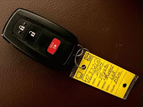Certified 2024 Toyota 4Runner Limited AWD/4WD image 12