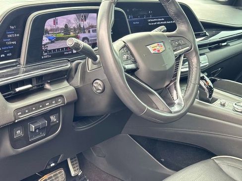 Used 2022 Cadillac Escalade Sport w/ Touring Package image 18