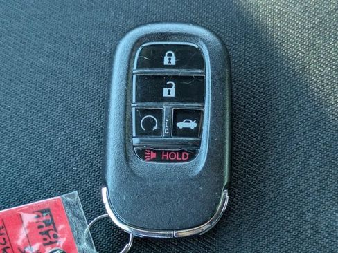 Used 2024 Honda Civic Sport image 28
