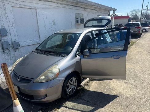 Used 2008 Honda Fit 5-Speed AT image 8