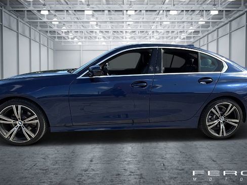 Used 2020 BMW 330i Sedan w/ Convenience Package RWD image 2