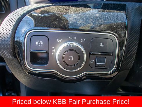 Used 2020 Mercedes-Benz CLA 250 CLA 250 image 20