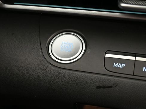 Used 2023 Hyundai Elantra Limited w/ Cargo Package image 30